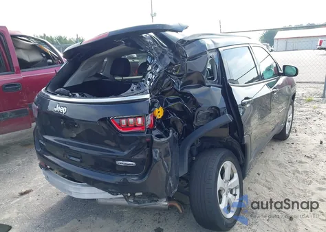 2020 Jeep Compass Latitude 4X4 из США, поврежденный, VIN 3C4NJDBBXLT252452